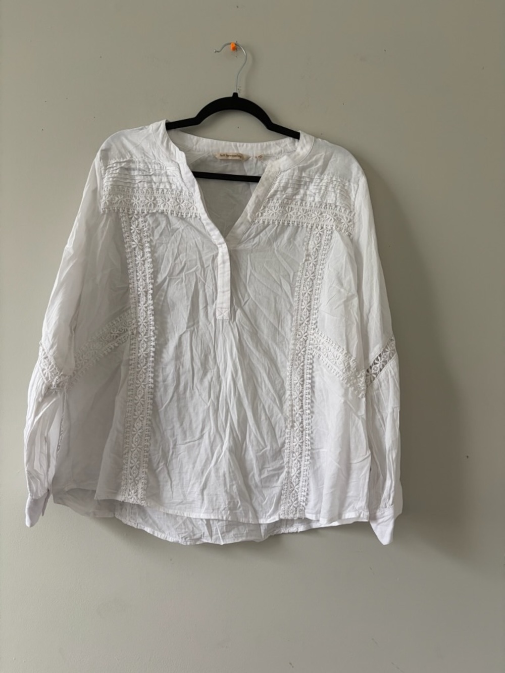Soft Surroundings White Lace-Trim Tunic Blouse with crochet detailing.